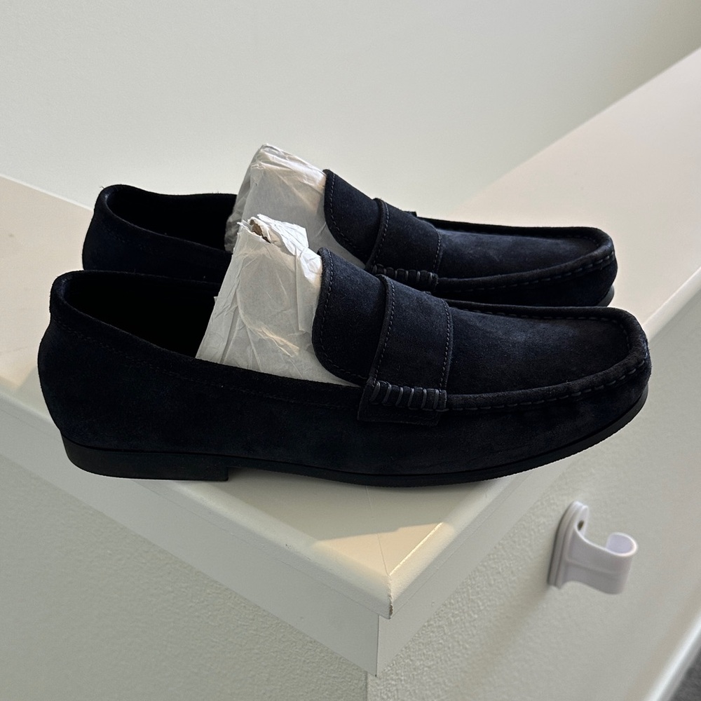 Vince Men's Navy Suede Slip-On Loafers